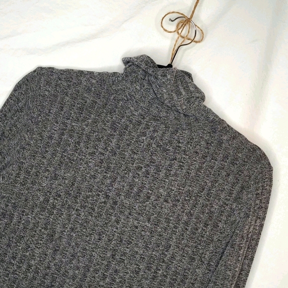 Grey Ribbed Turtleneck Dress - Picture 3 of 4
